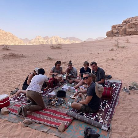 Wadi Rum Star Camp Bagian luar foto