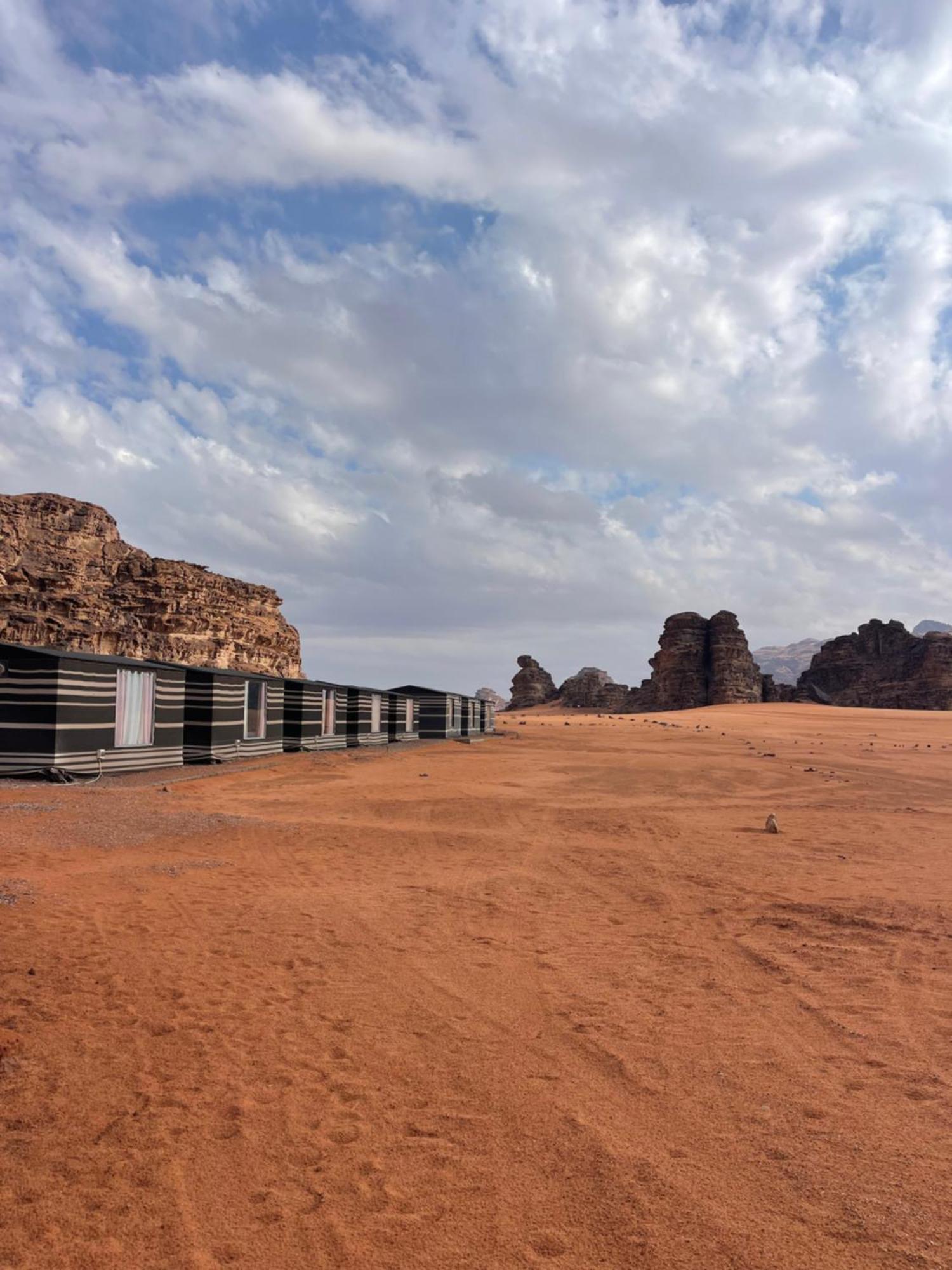 Wadi Rum Star Camp Bagian luar foto
