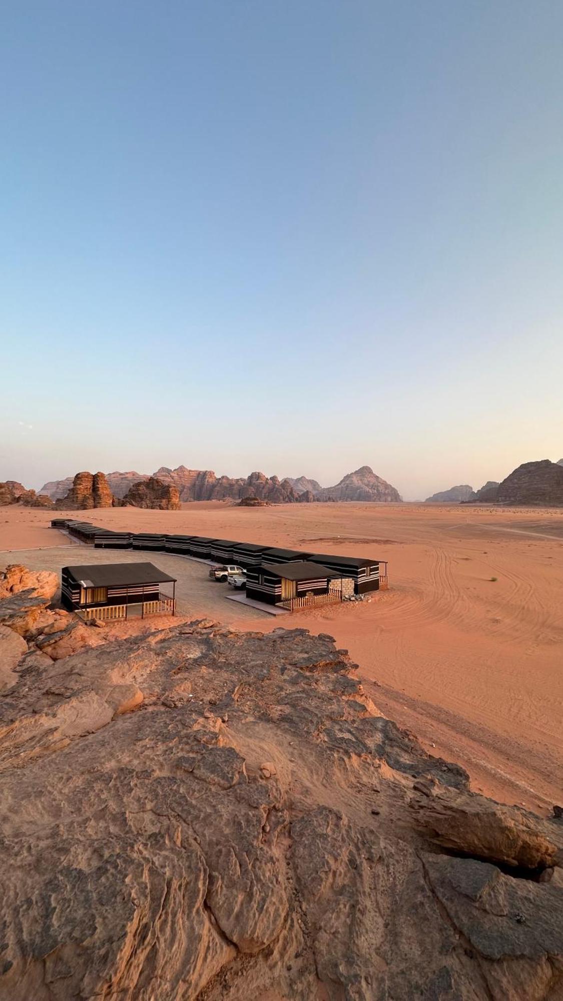 Wadi Rum Star Camp Bagian luar foto
