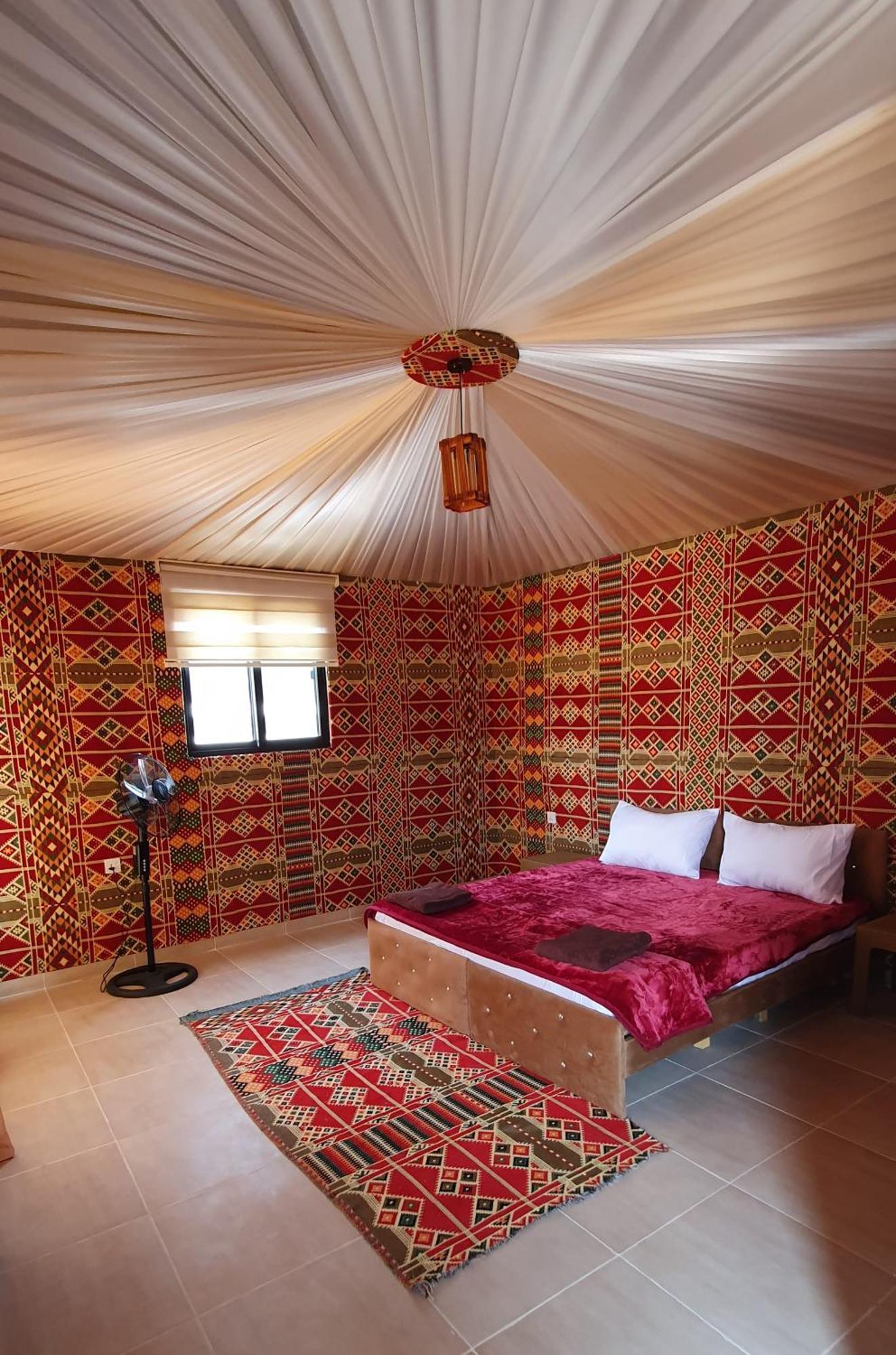 Wadi Rum Star Camp Bagian luar foto